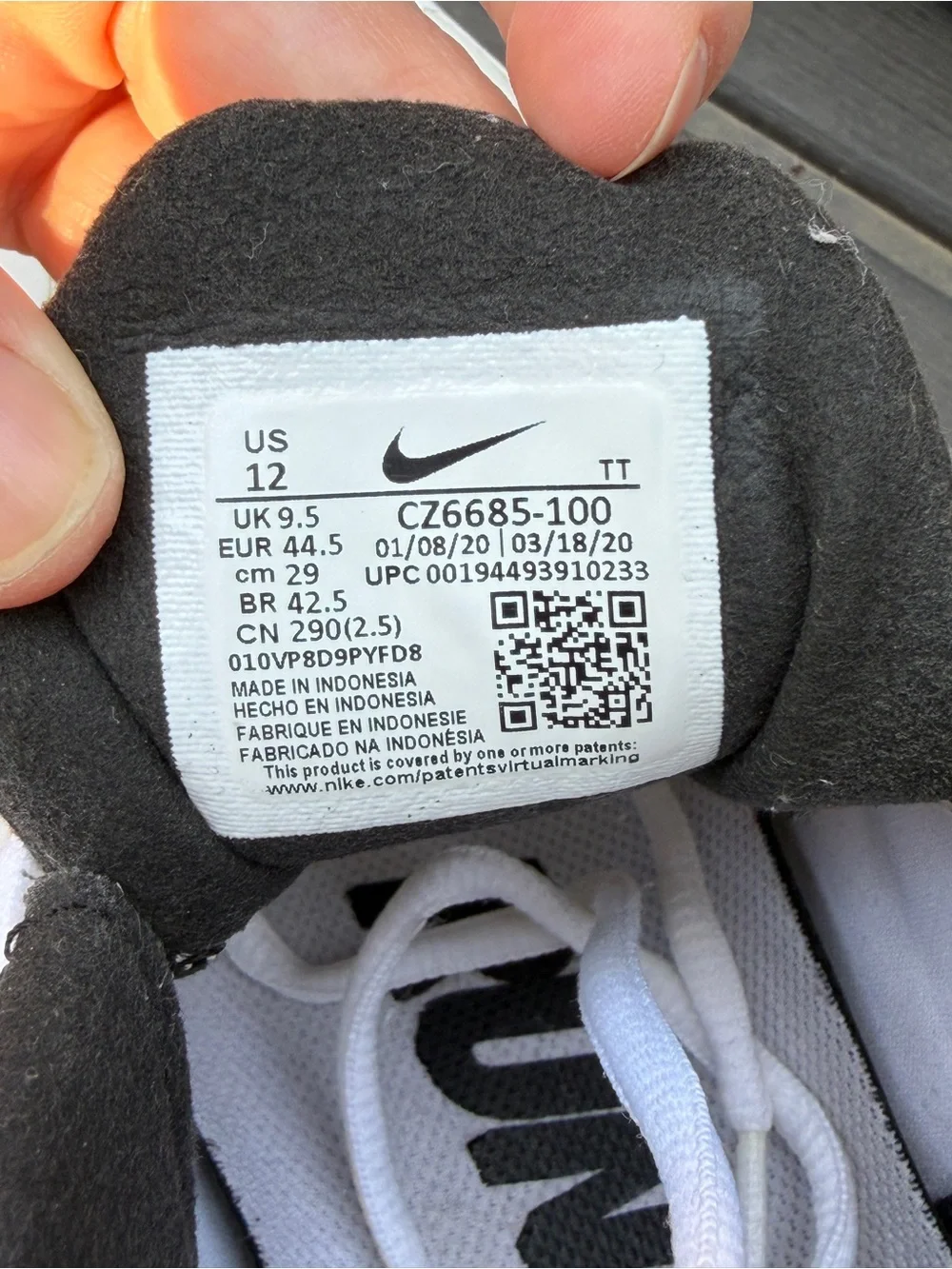 Nike Air Max 270 React Men’s Size 12 White Black Volt Running Sneakers